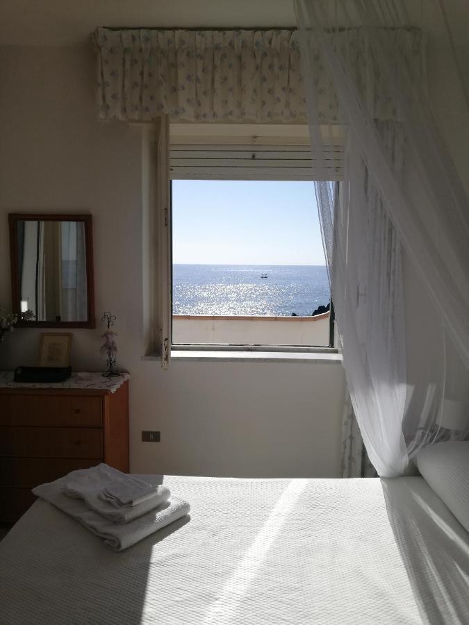 אסראלה Villa Stella Del Mare מראה חיצוני תמונה